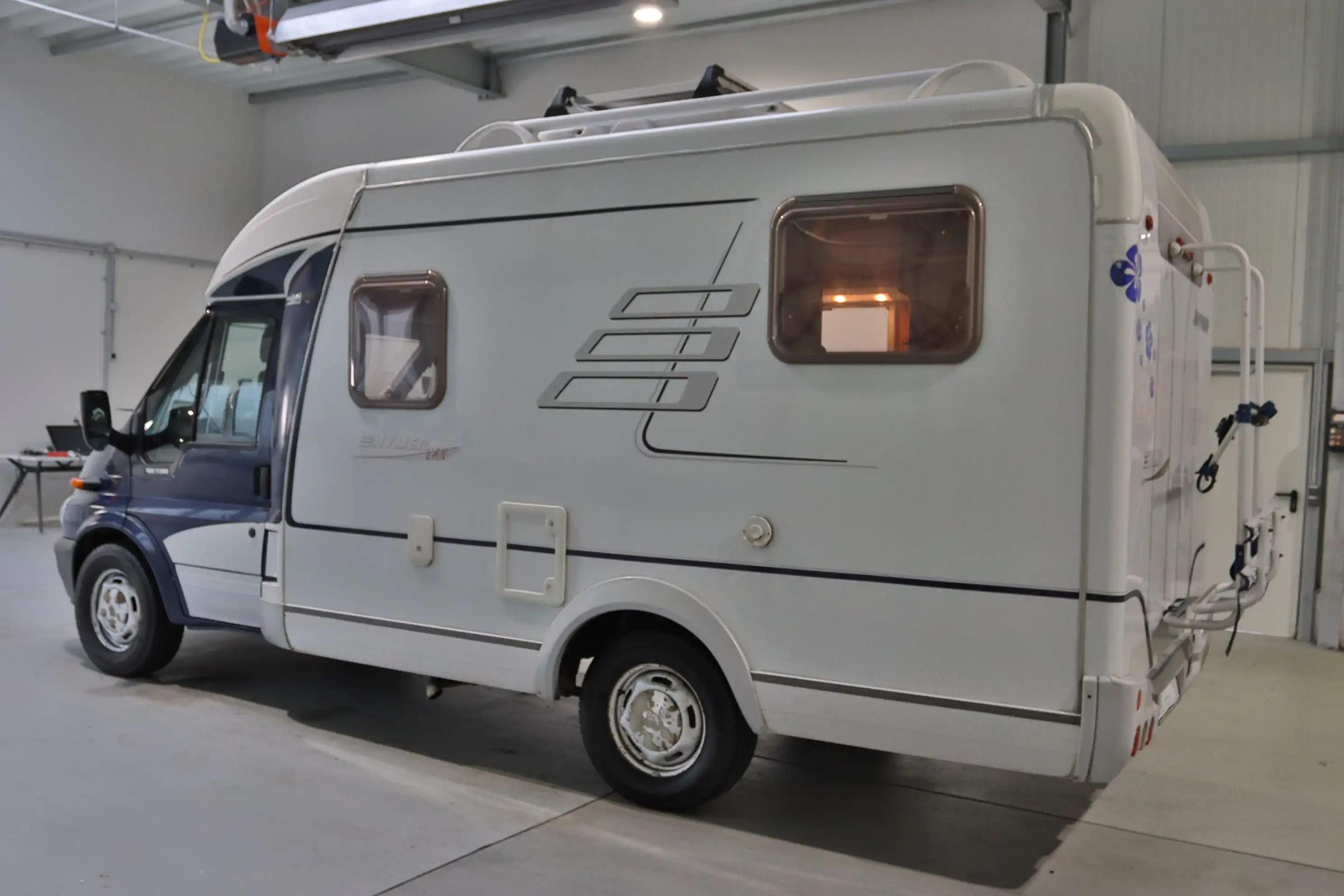 HYMER-ERIBA Van 522